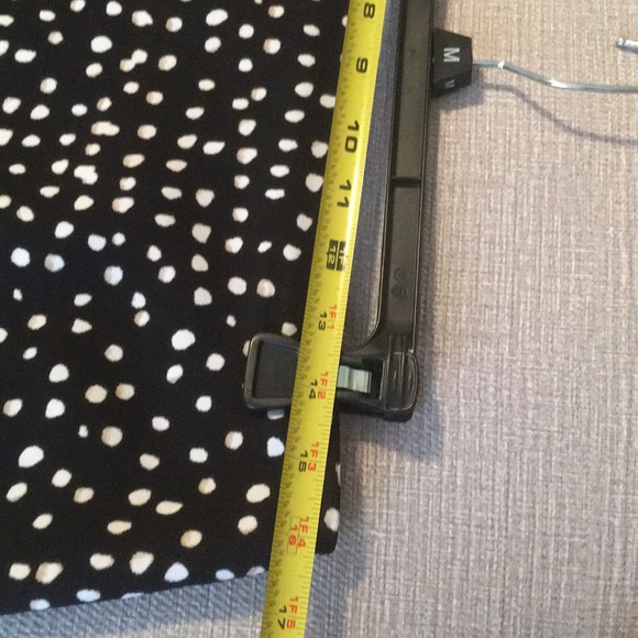 Banana Republic Polka Dot Skirt - Picture 4 of 6